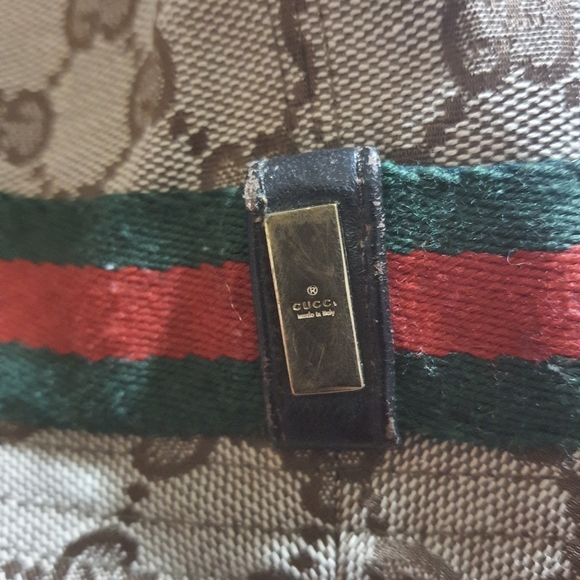 GUCCI Monogram Bucket Hat - Picture 5 of 5